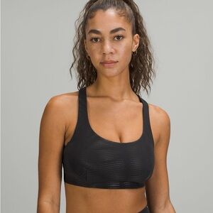 Lululemon Wunder Train Bra Foil *Medium Support, No Pads  Black-Size 4